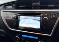 Toyota Auris Icon Plus 2015 1.8 VVT-h Icon Plus Hatchback Automatic