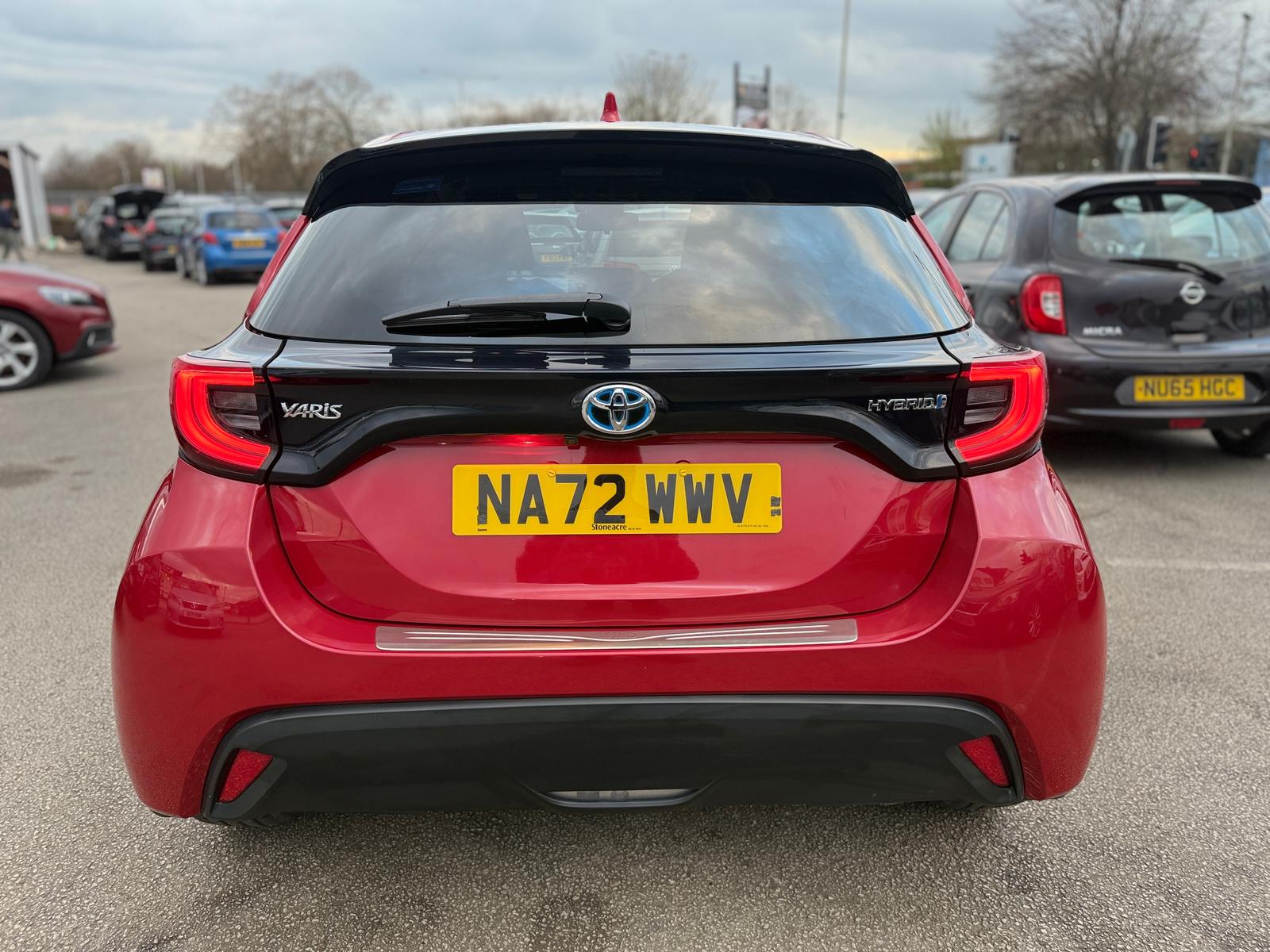 Toyota Yaris Design 2022 1.5 VVT-h Design Hatchback Automatic