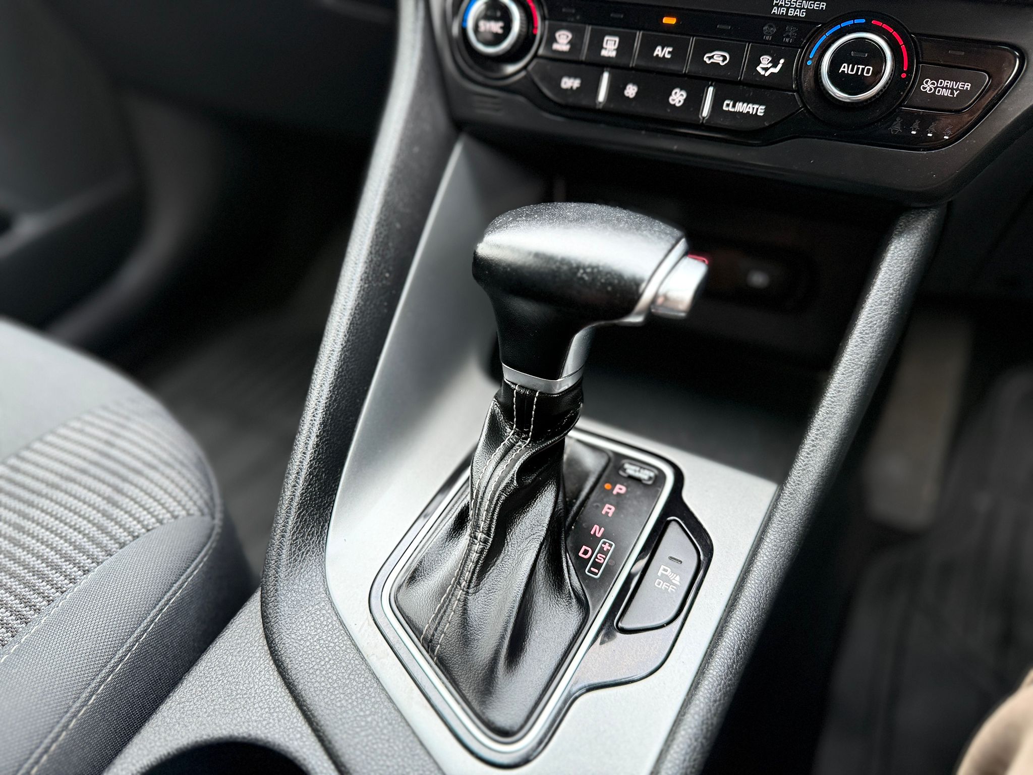 Kia Niro 2 2022 1.6 GDi 2 SUV 5dr Petrol Hybrid DCT Automatic