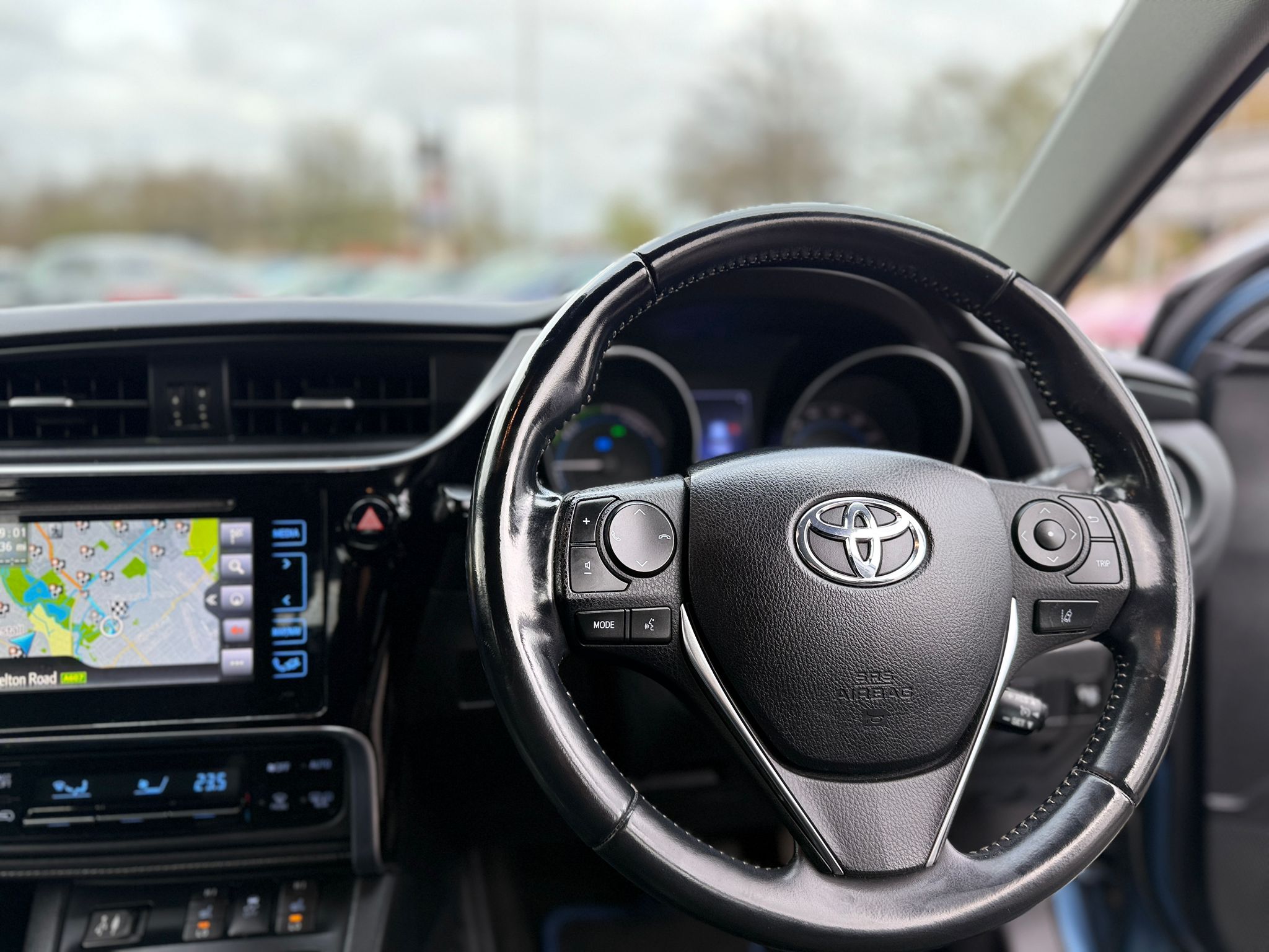 Toyota Auris Business Edition 2017 1.8 VVT-h Business Hybrid Automatic