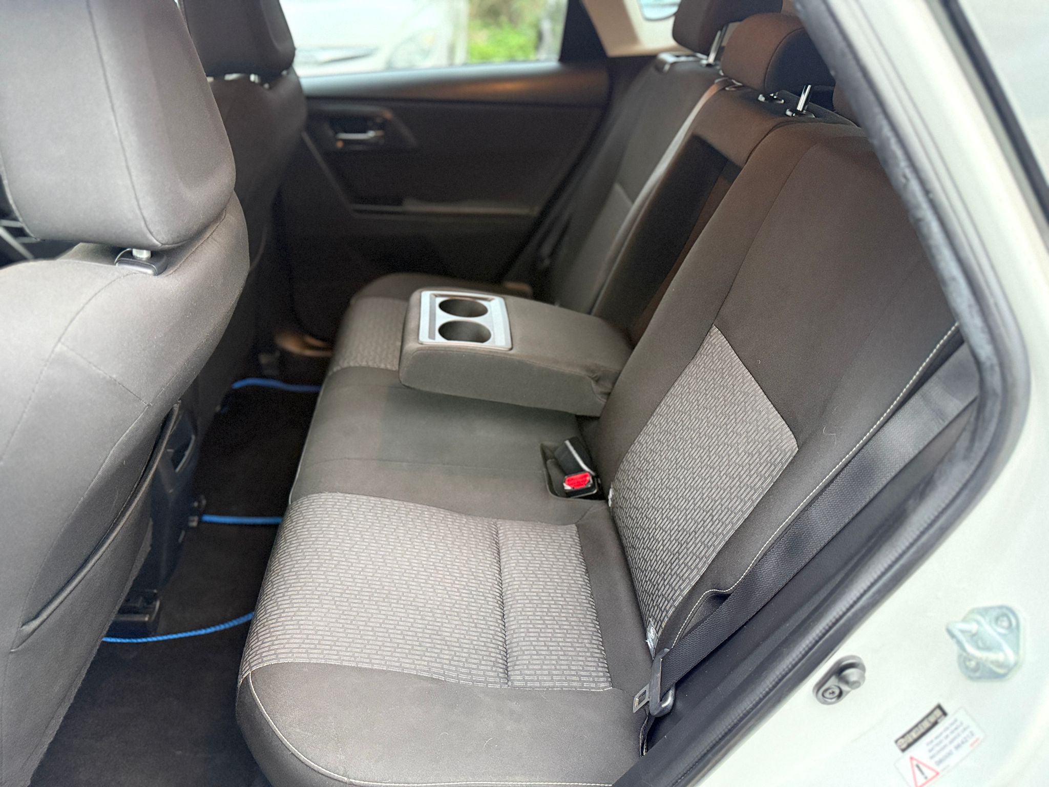 Toyota Auris Icon Plus 2015 1.8 VVT-h Icon Plus Hatchback Automatic