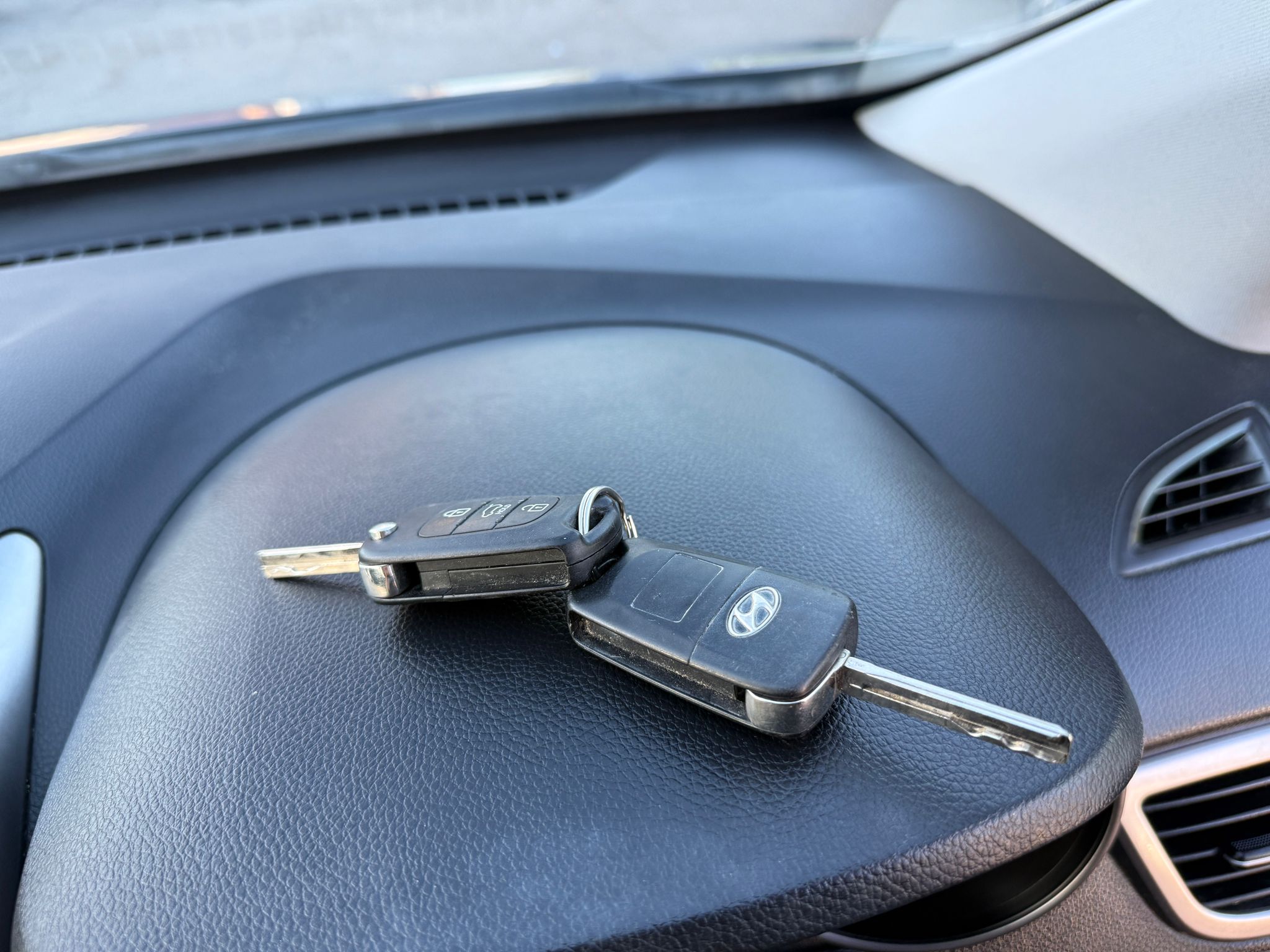 2015 HYUNDAI i30 1.4 ACTIVE