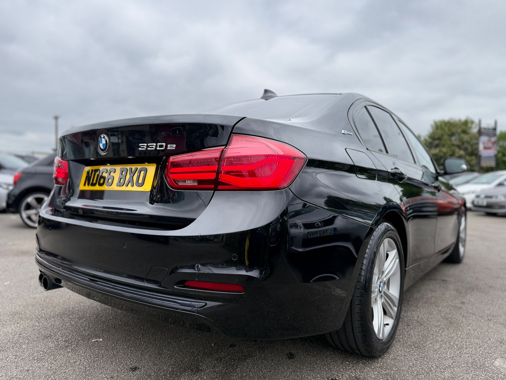 2016 BMW 3 SERIES 330e SPORT (PLUG-IN HYBRID)
