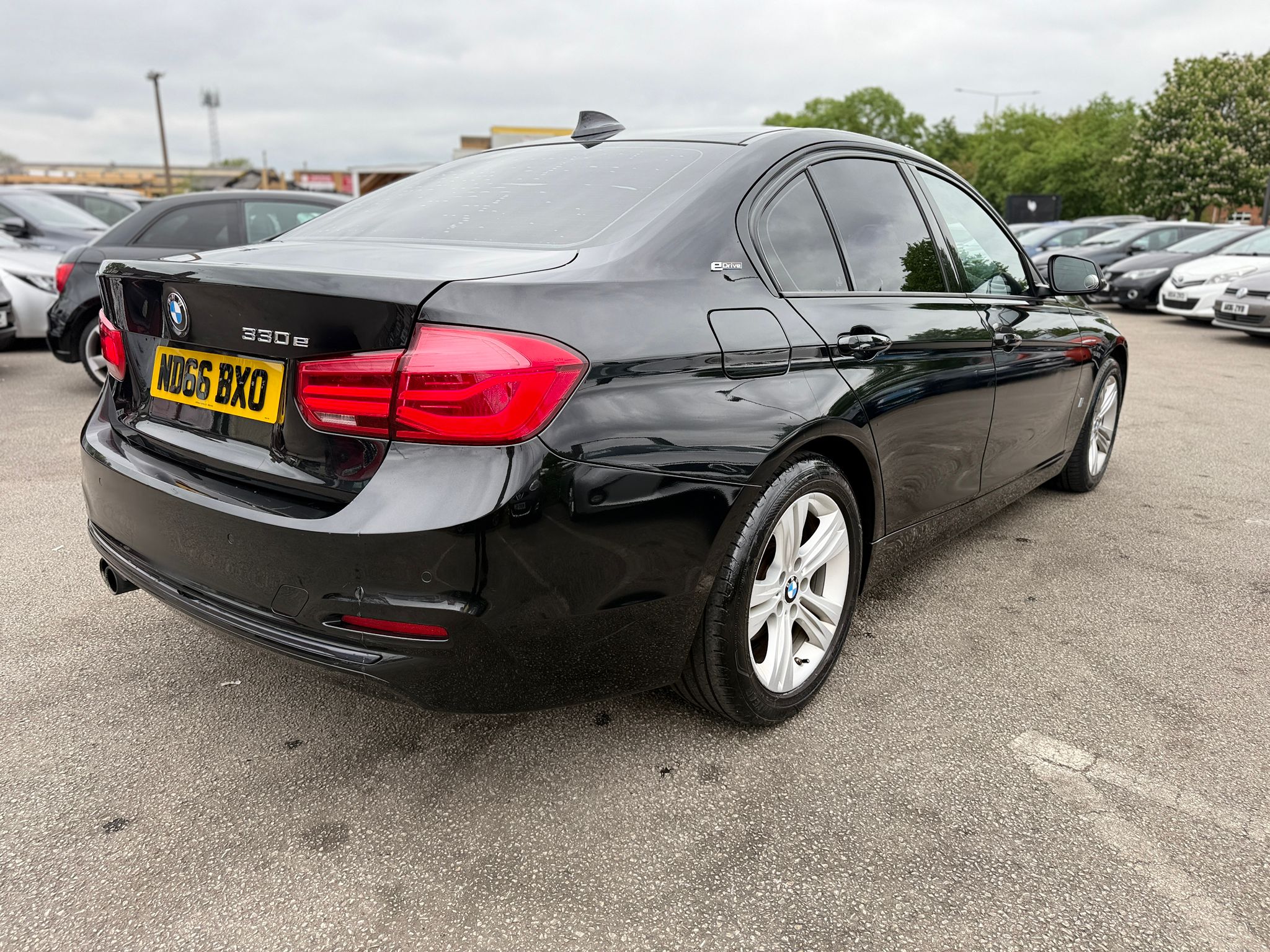 2016 BMW 3 SERIES 330e SPORT (PLUG-IN HYBRID)