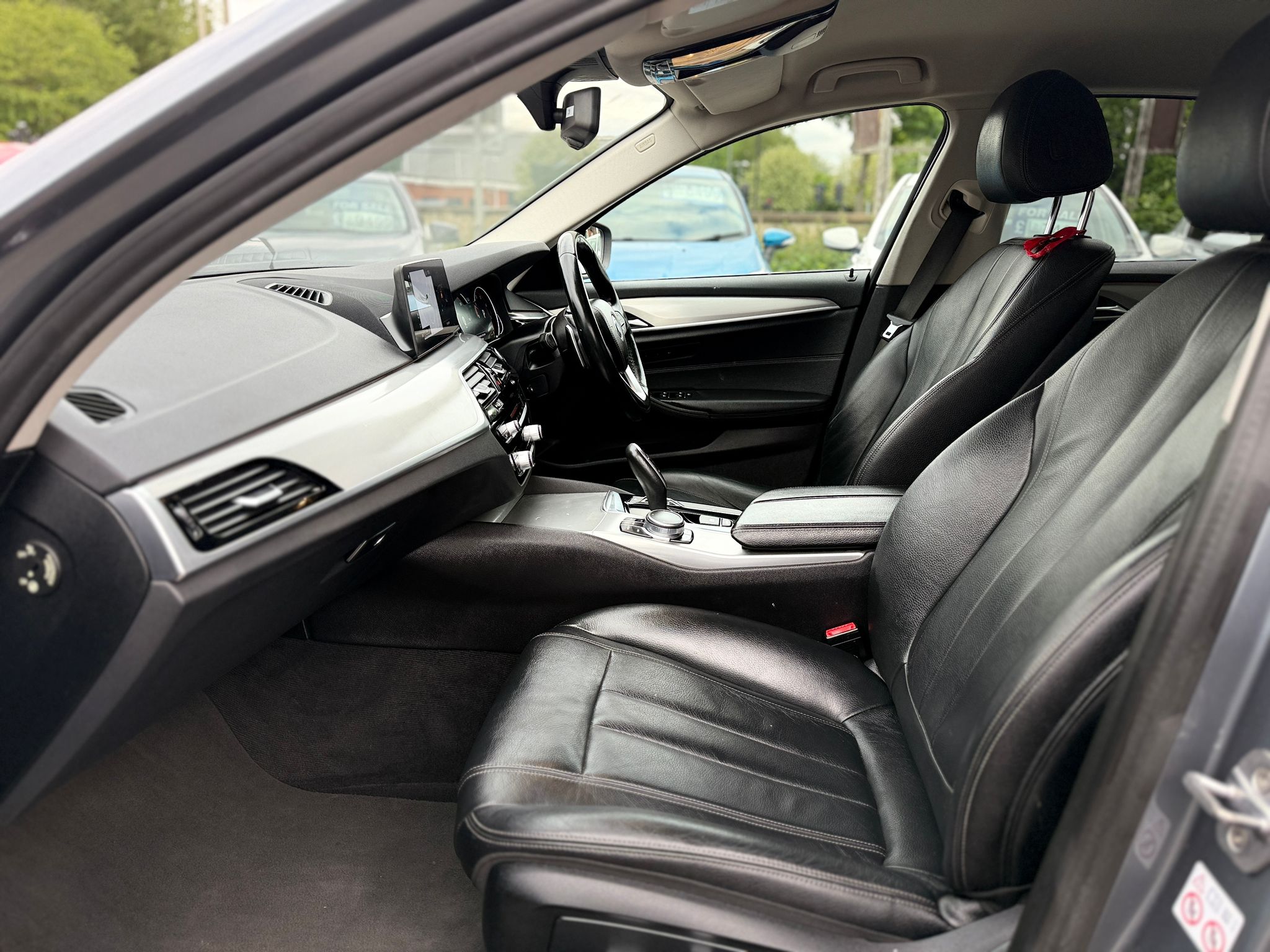 2017 BMW 5 SERIES 530d SE SALOON