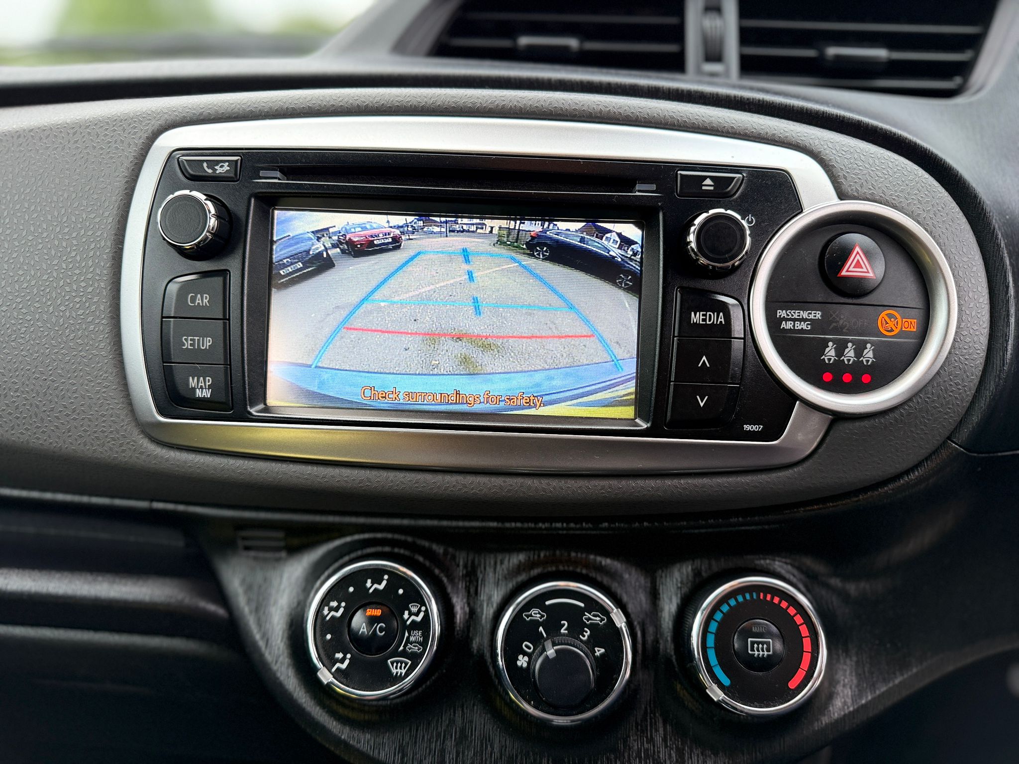 TOYOTA YARIS 1.33 DUAL VVT-i TR 2012
