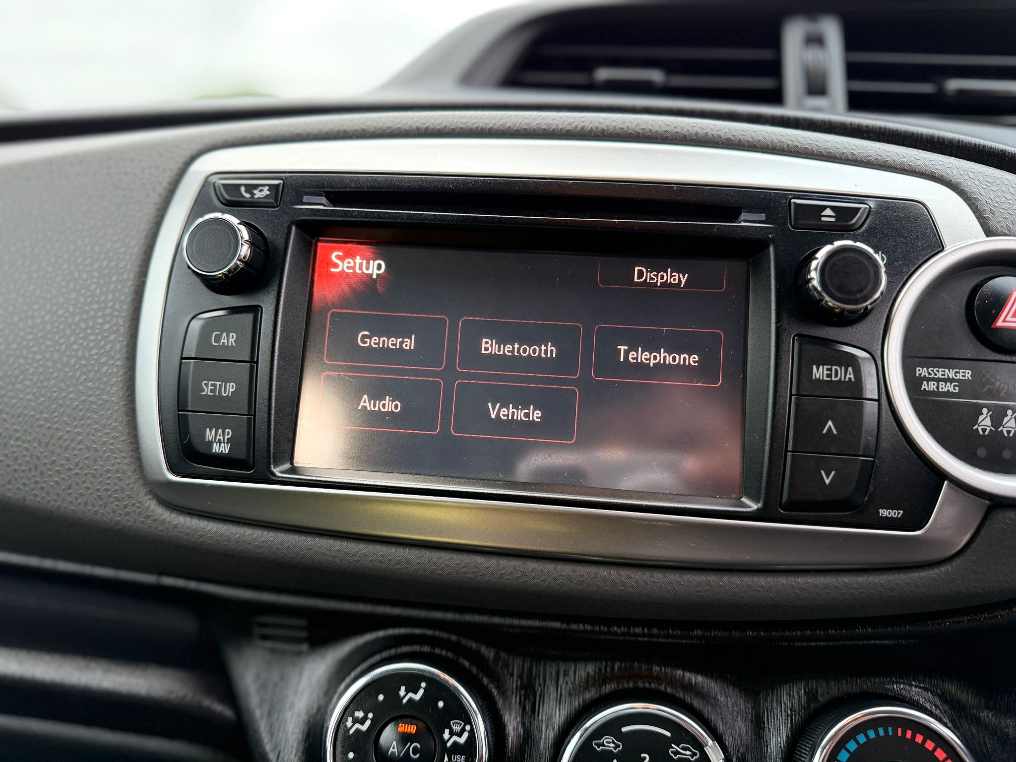 TOYOTA YARIS 1.33 DUAL VVT-i TR 2012