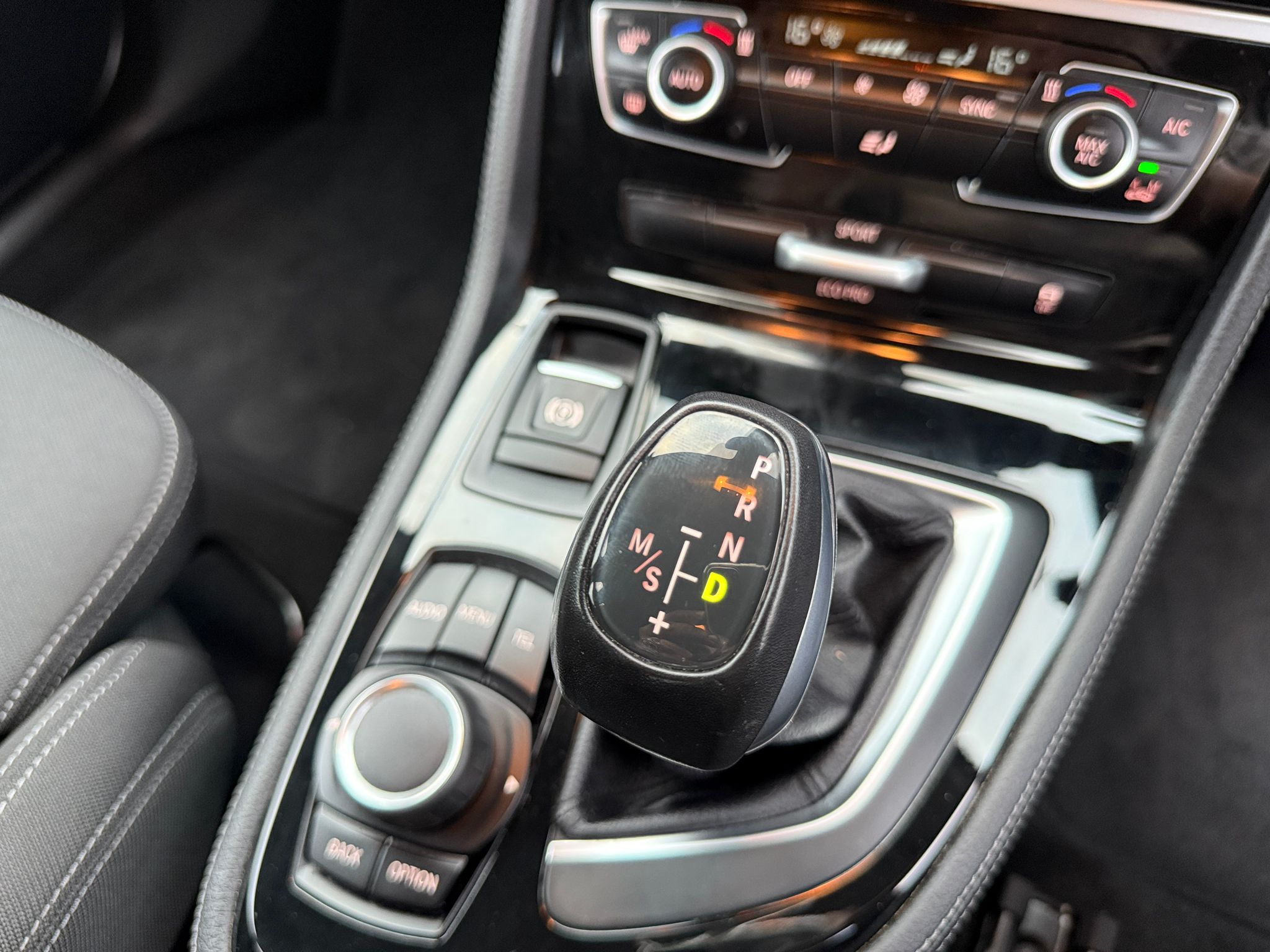 💎 2015 BMW 2 SERIES 218d ACTIVE TOURER SPORT