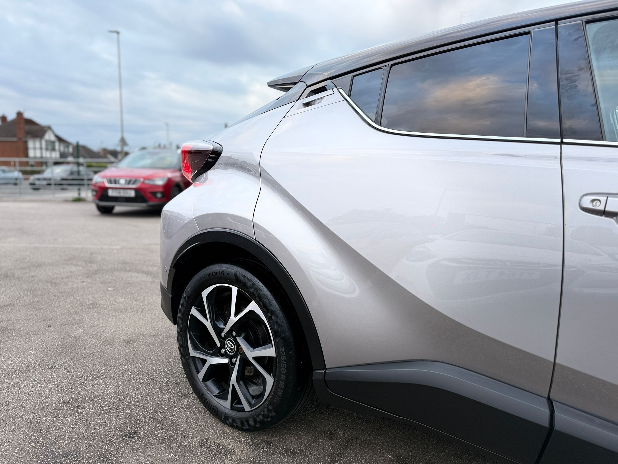 2017 TOYOTA C-HR 1.8 VVT-h DYNAMIC (HYBRID)