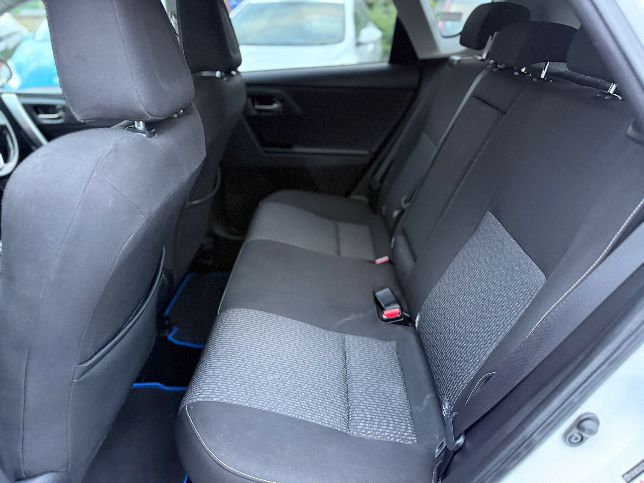2014 TOYOTA AURIS 1.8 VVT-h ICON PLUS