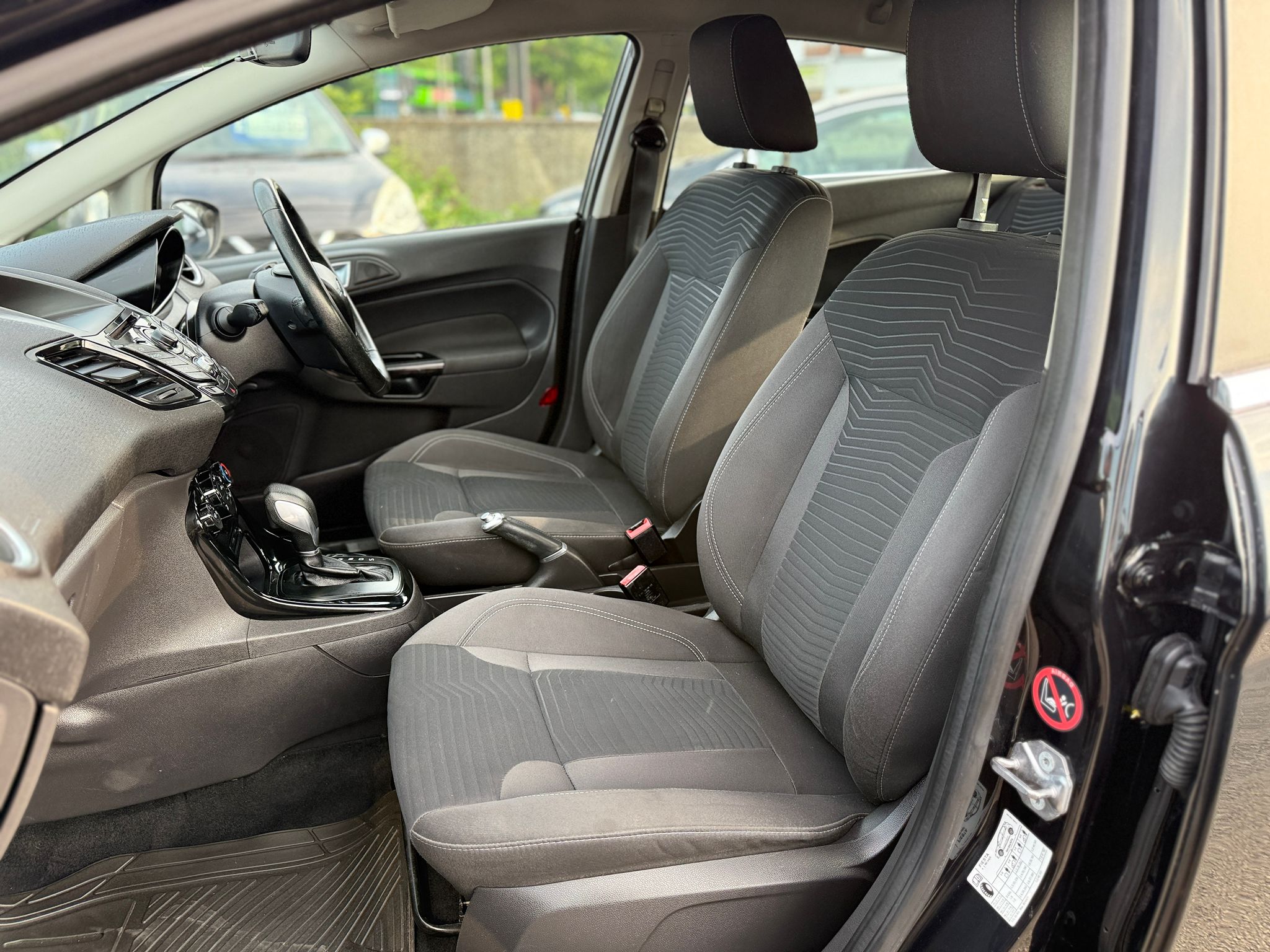 2014 FORD FIESTA 1.6 ZETEC AUTOMATIC