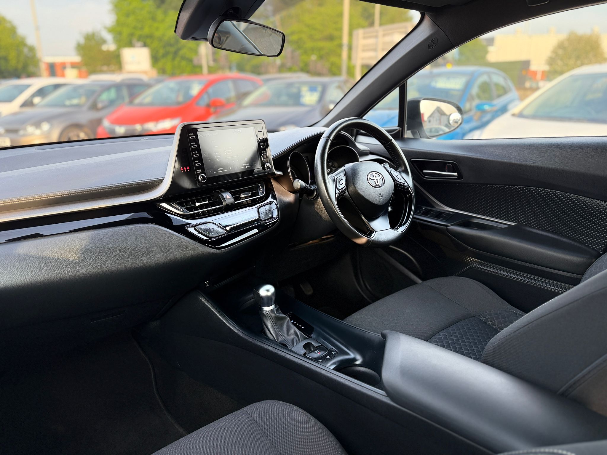 2021 TOYOTA C-HR 1.8 VVT-h ICON
