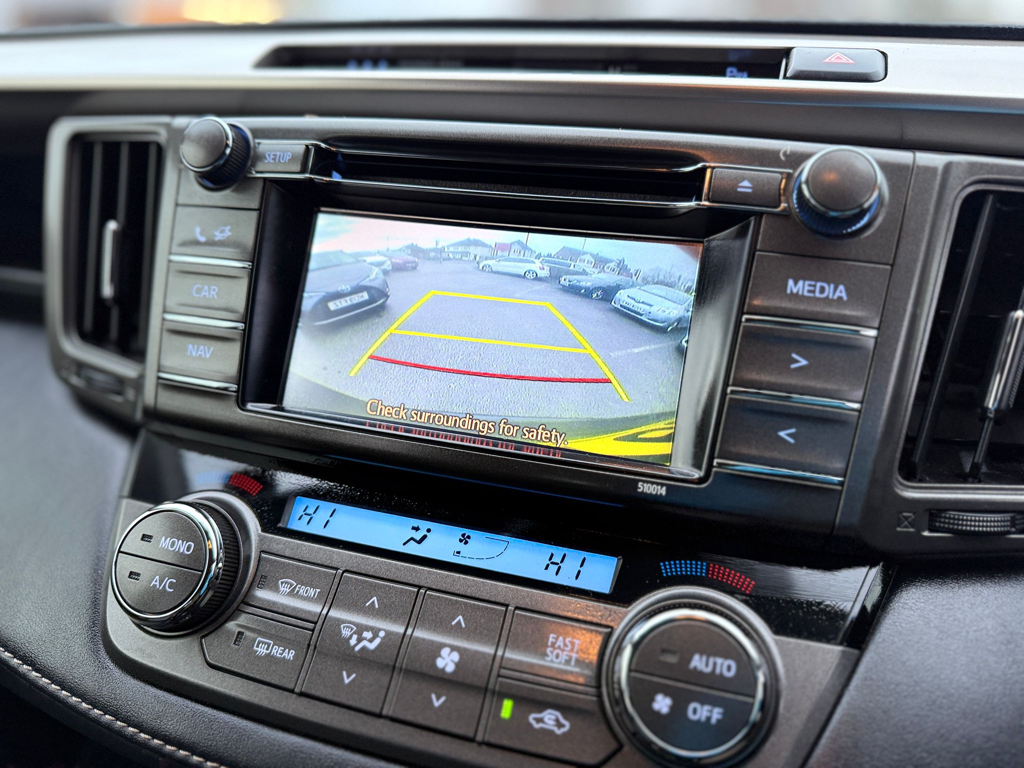 2015 TOYOTA RAV4 2.2 D-CAT INVINCIBLE (4WD)