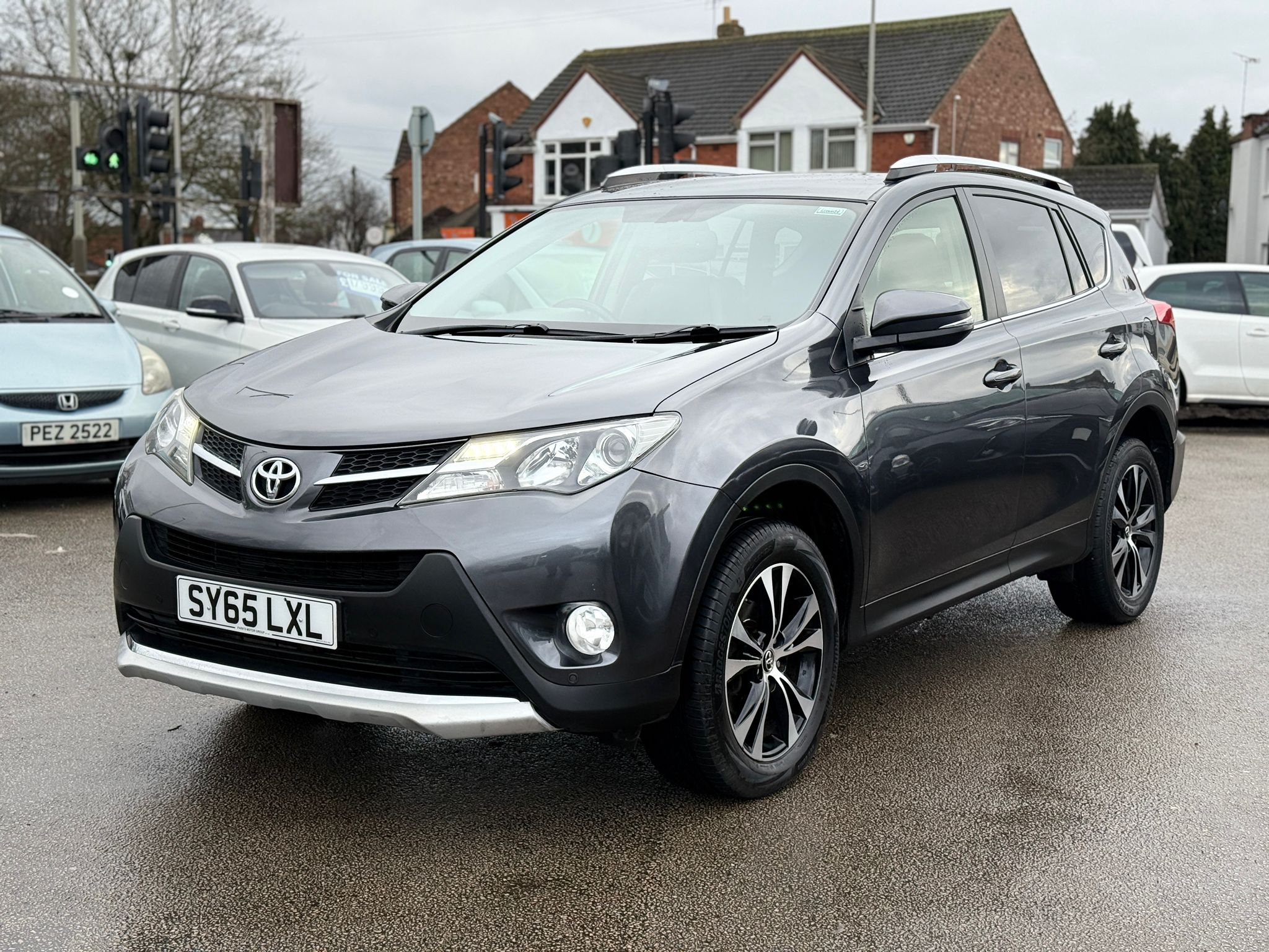 2015 TOYOTA RAV4 2.2 D-CAT INVINCIBLE (4WD)