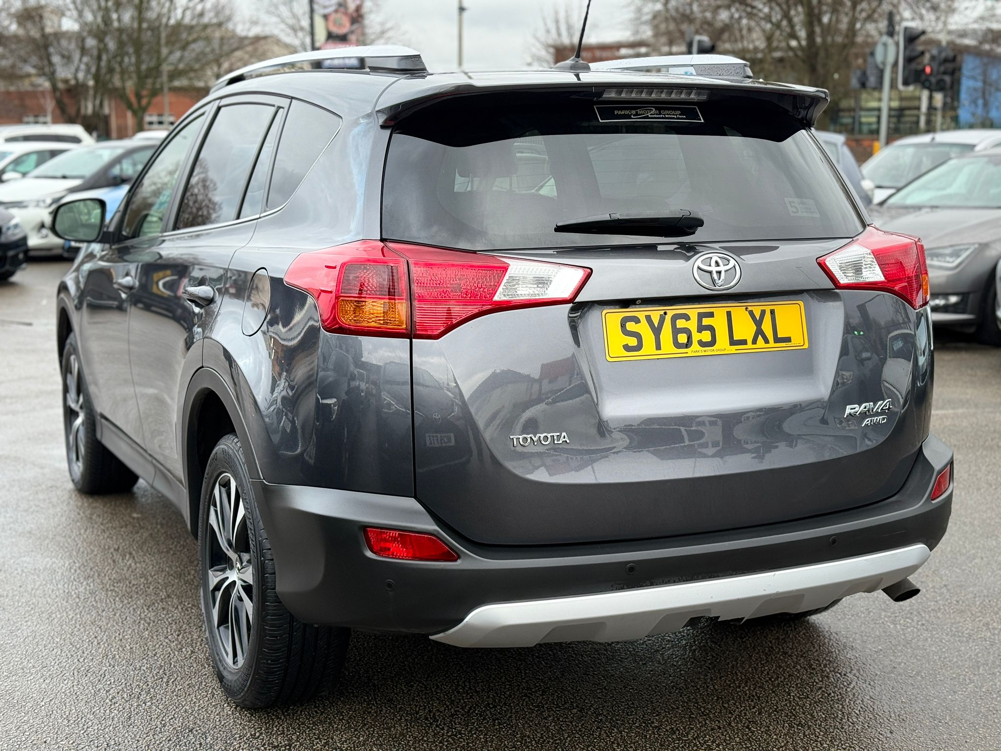 2015 TOYOTA RAV4 2.2 D-CAT INVINCIBLE (4WD)