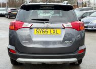 2015 TOYOTA RAV4 2.2 D-CAT INVINCIBLE (4WD)