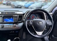 2015 TOYOTA RAV4 2.2 D-CAT INVINCIBLE (4WD)