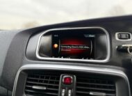 🇸🇪 2016 VOLVO V40 2.0 D2 R-DESIGN NAV
