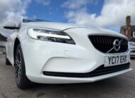 2017 VOLVO V40 2.0 D2 MOMENTUM NAV PLUS