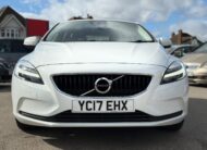 2017 VOLVO V40 2.0 D2 MOMENTUM NAV PLUS