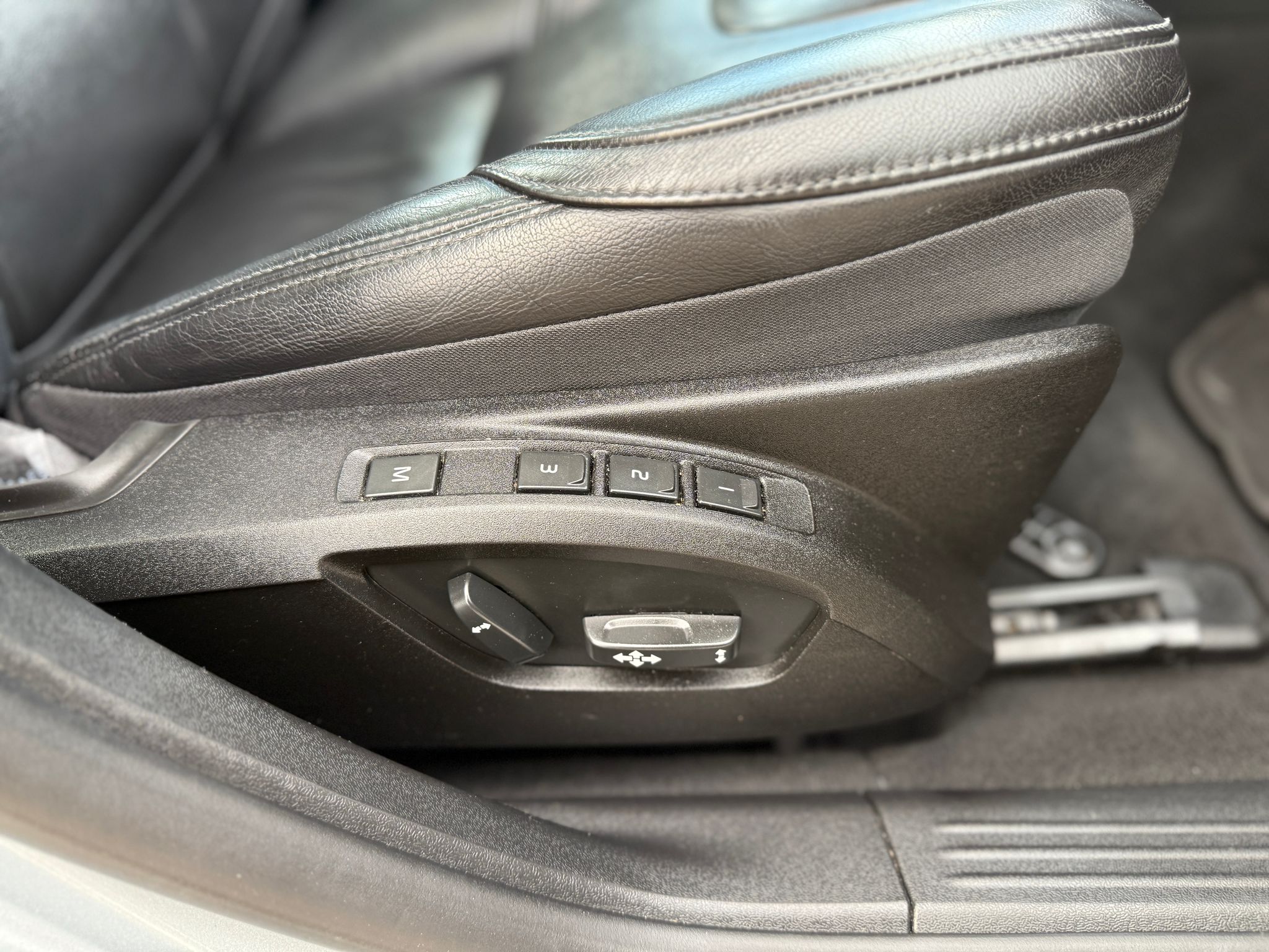 2017 VOLVO V40 2.0 D3 INSCRIPTION