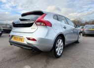 2014 VOLVO V40 CROSS COUNTRY LUX