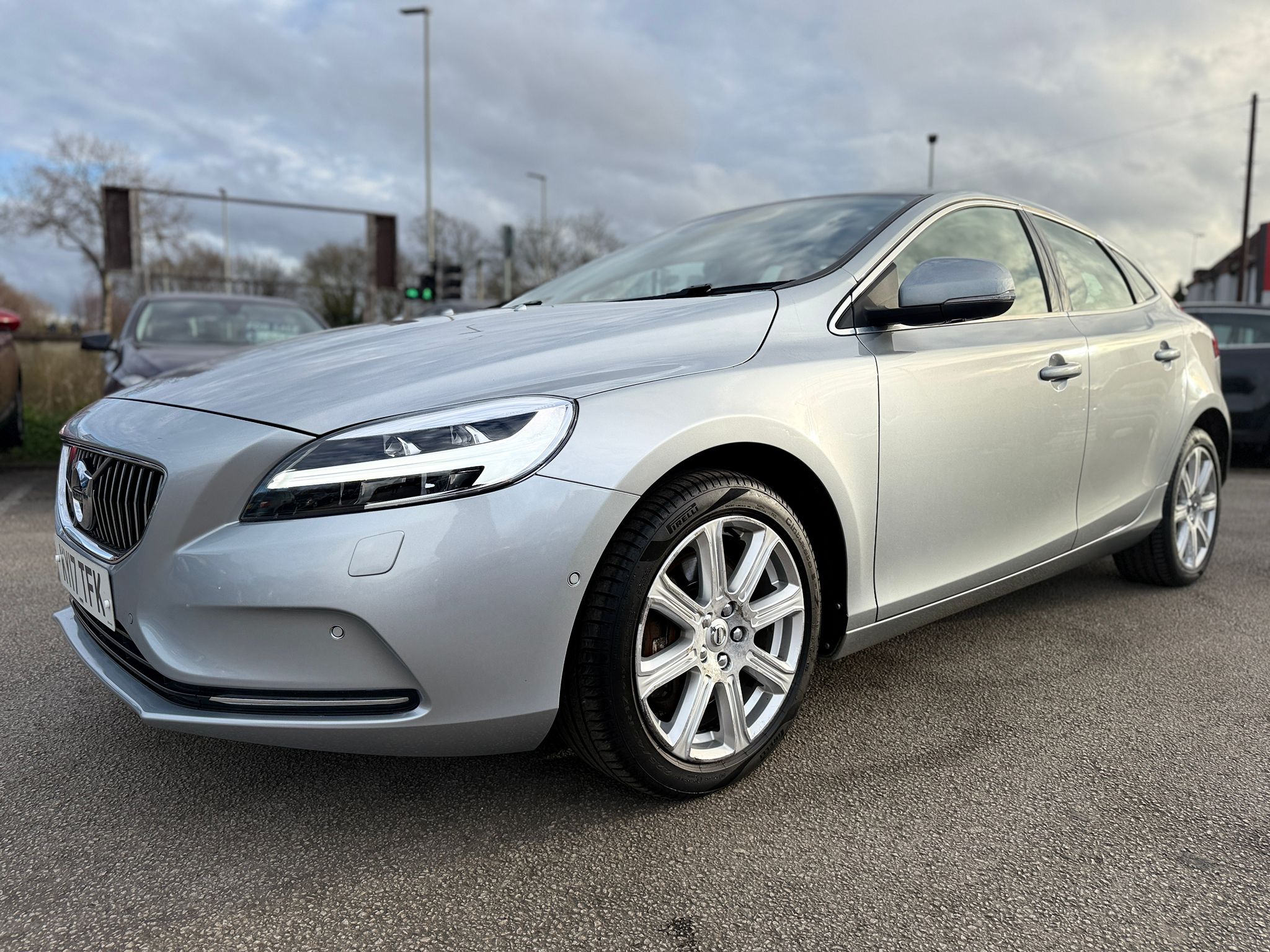 2014 VOLVO V40 CROSS COUNTRY LUX