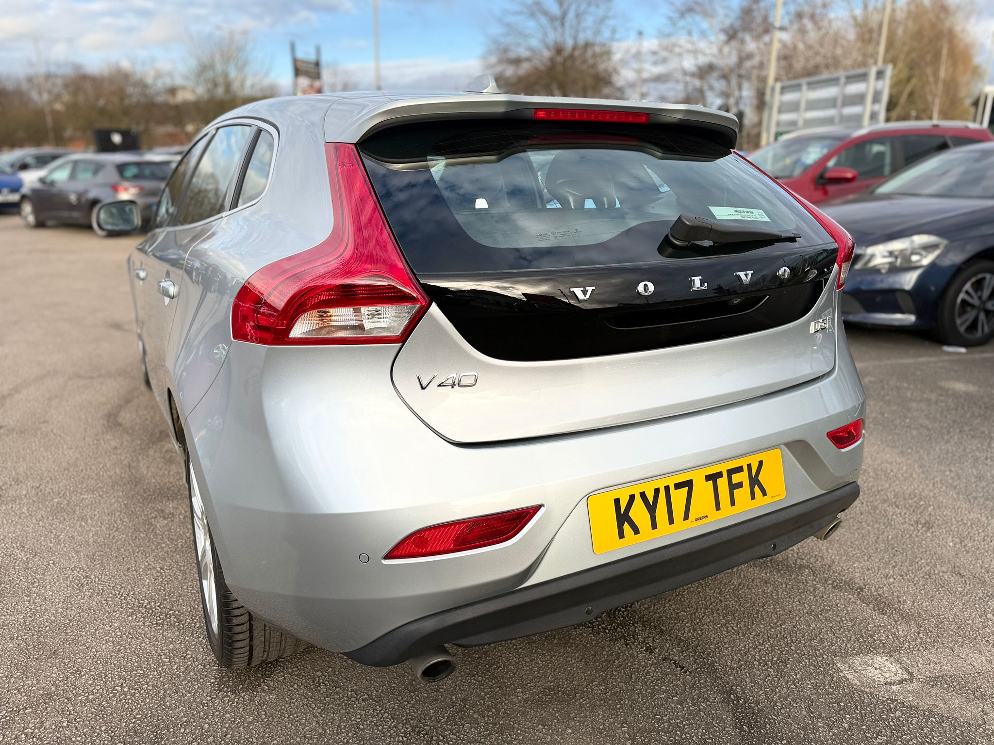 2017 VOLVO V40 2.0 D3 INSCRIPTION