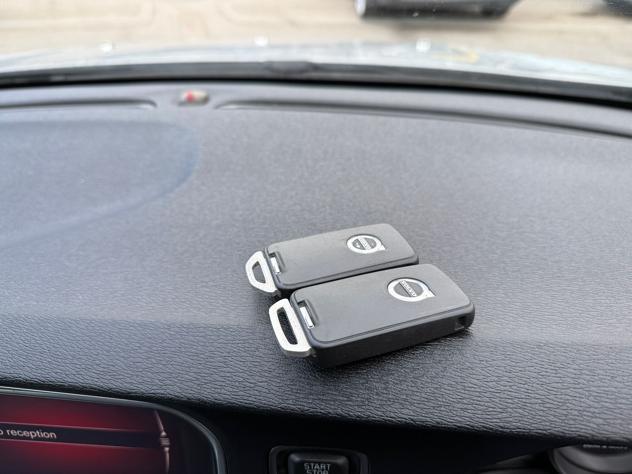 2014 VOLVO V40 CROSS COUNTRY LUX