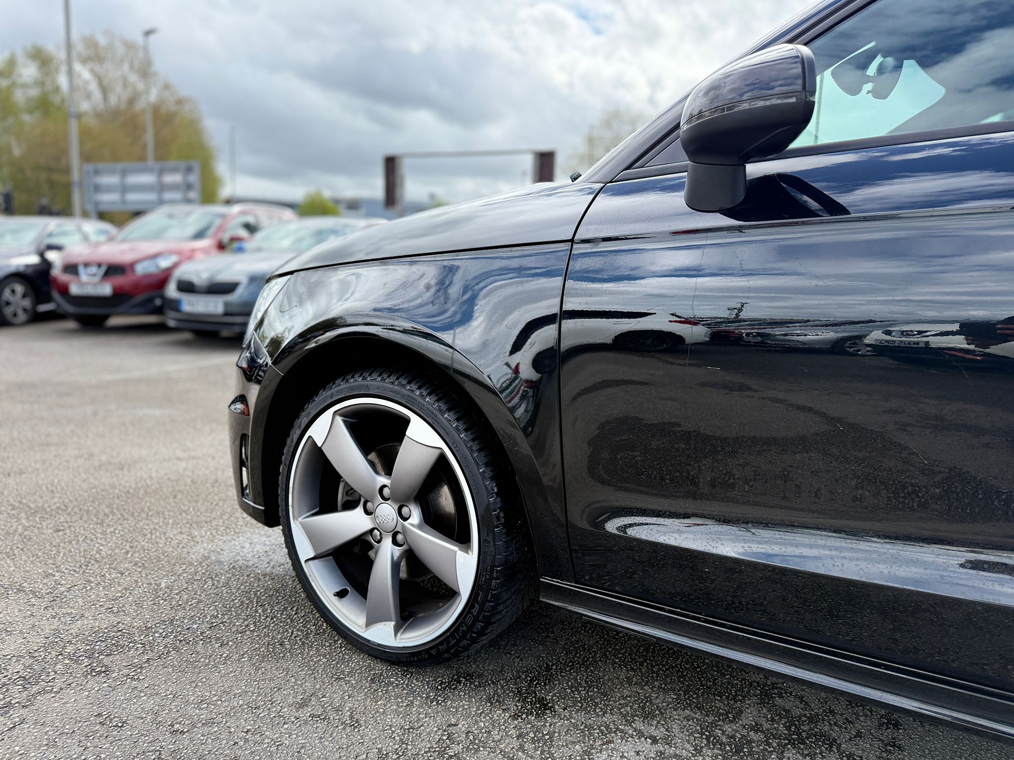 2014 AUDI A1 1.4 TFSI CoD BLACK EDITION (S TRONIC)