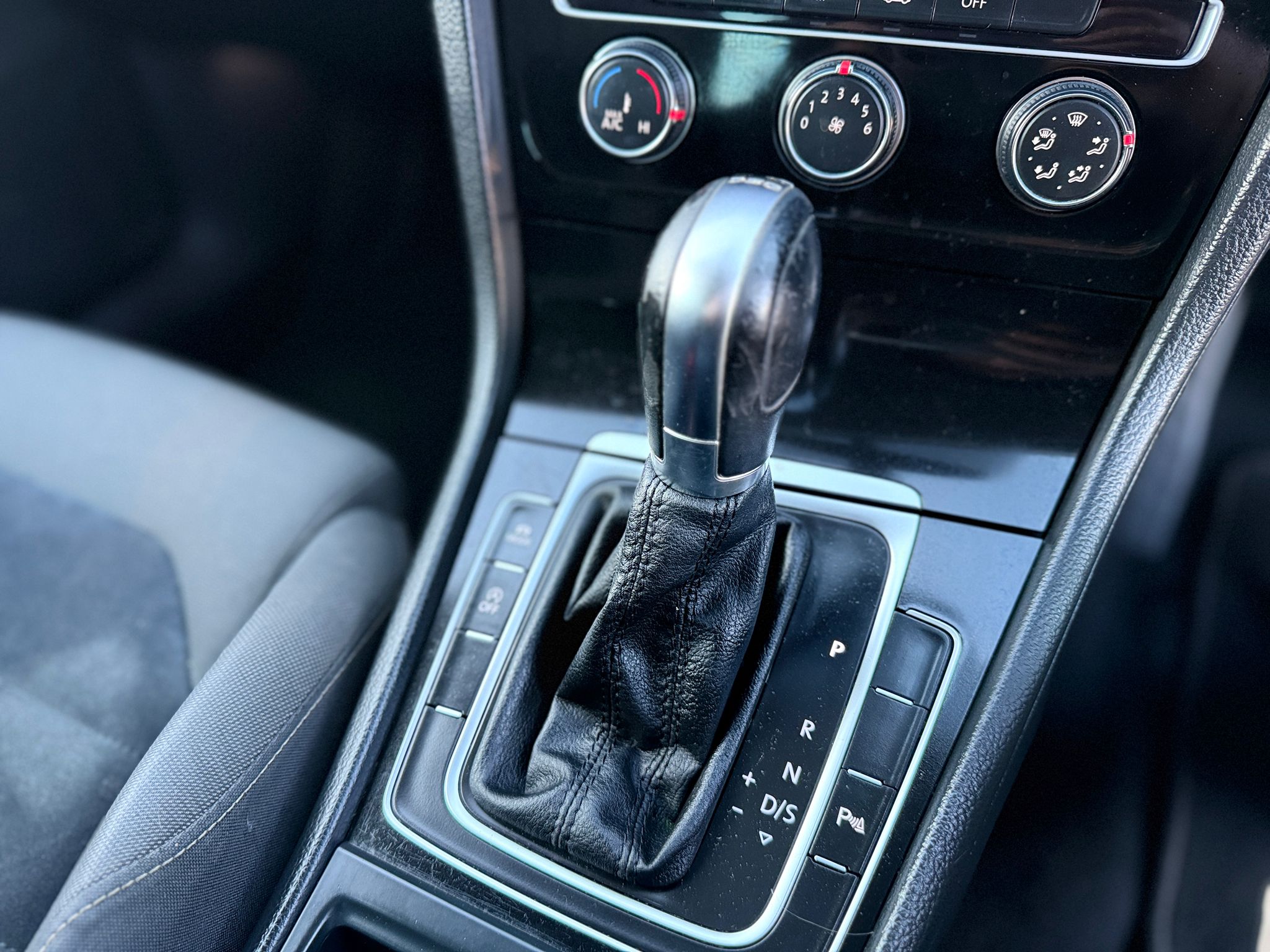 2014 VOLKSWAGEN GOLF 2.0 TDI GT (DSG)