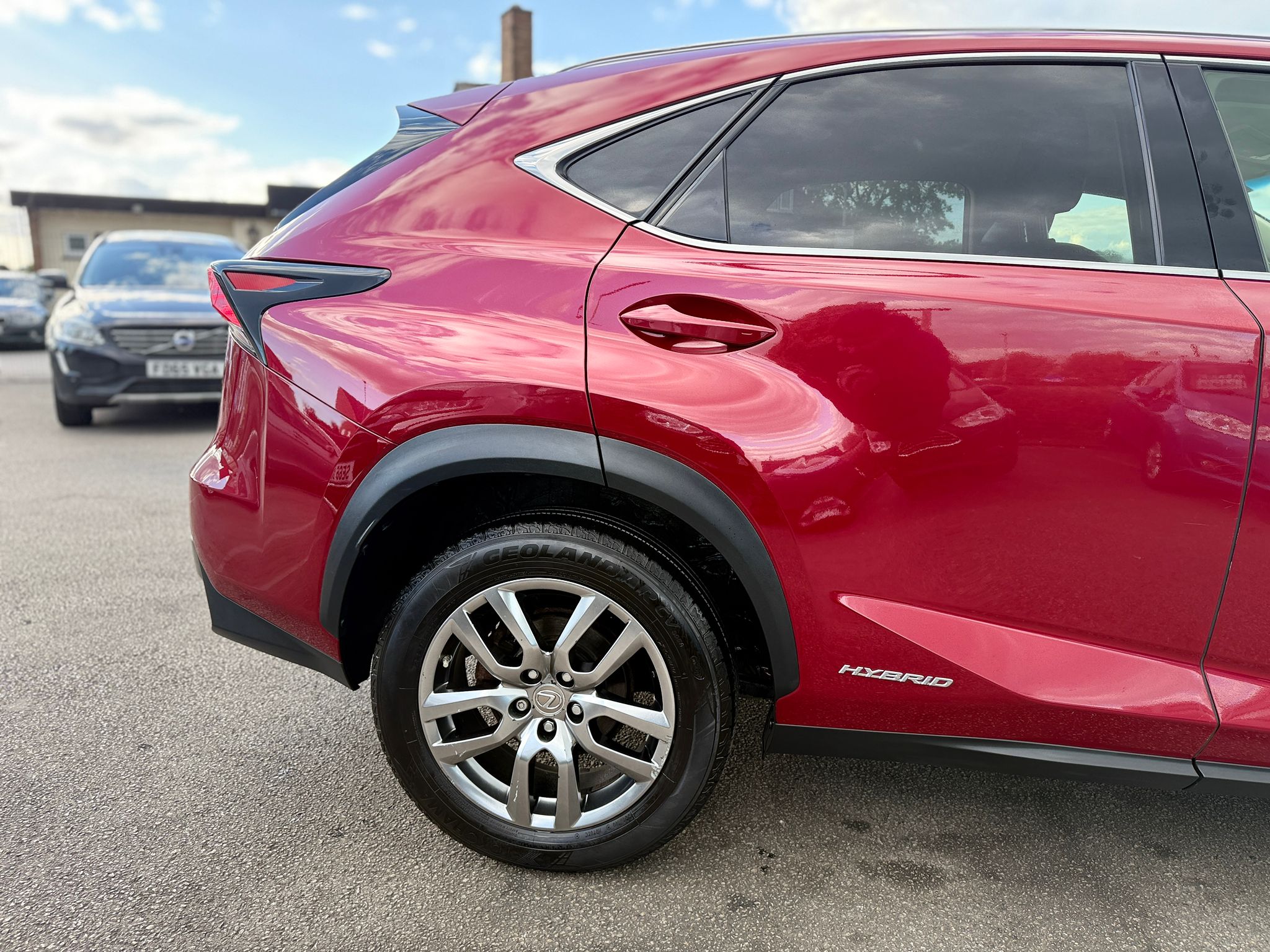 2017 LEXUS NX 300h 2.5 LUXURY (4WD)