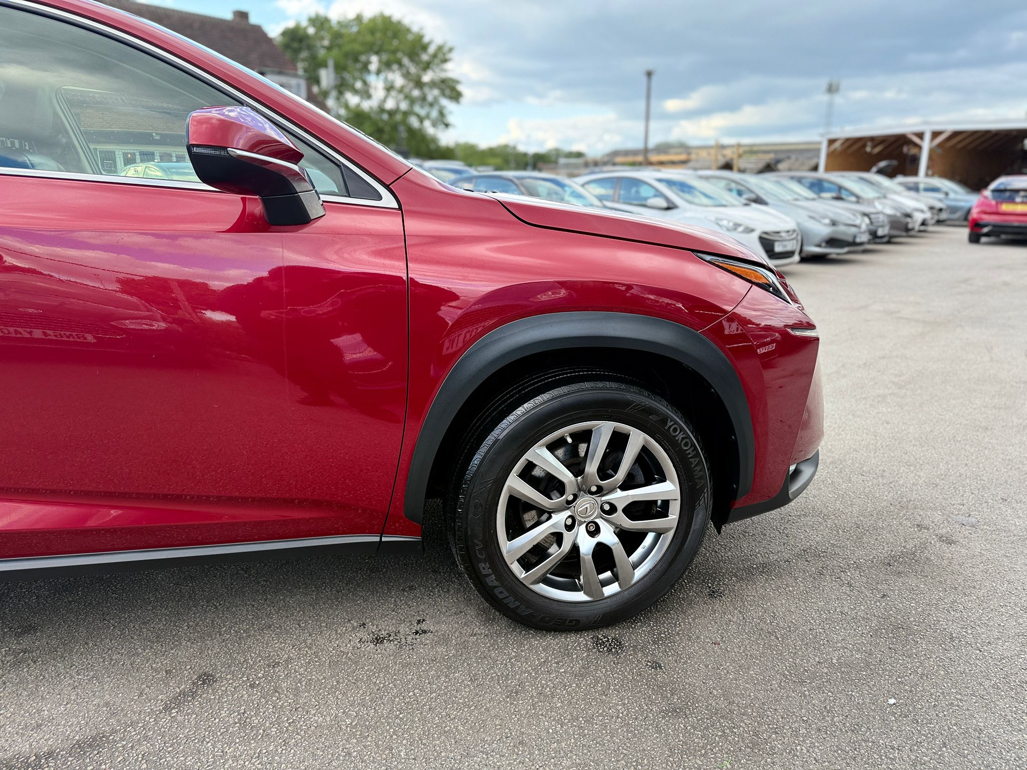2017 LEXUS NX 300h 2.5 LUXURY (4WD)