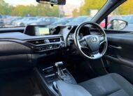 2020 LEXUS UX 250h 2.0 HYBRID (E-CVT)