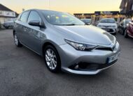2017 TOYOTA AURIS 1.8 VVT-h BUSINESS EDITION
