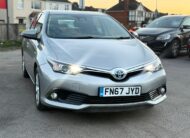 2017 TOYOTA AURIS 1.8 VVT-h BUSINESS EDITION