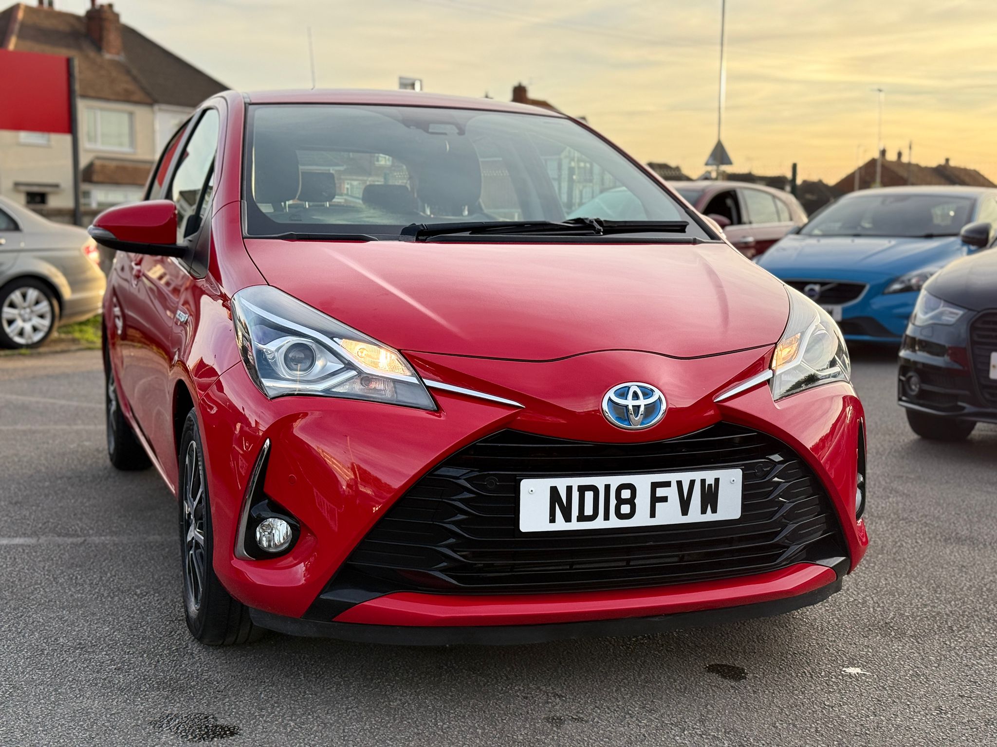 2018 TOYOTA YARIS 1.5 VVT-h ICON TECH