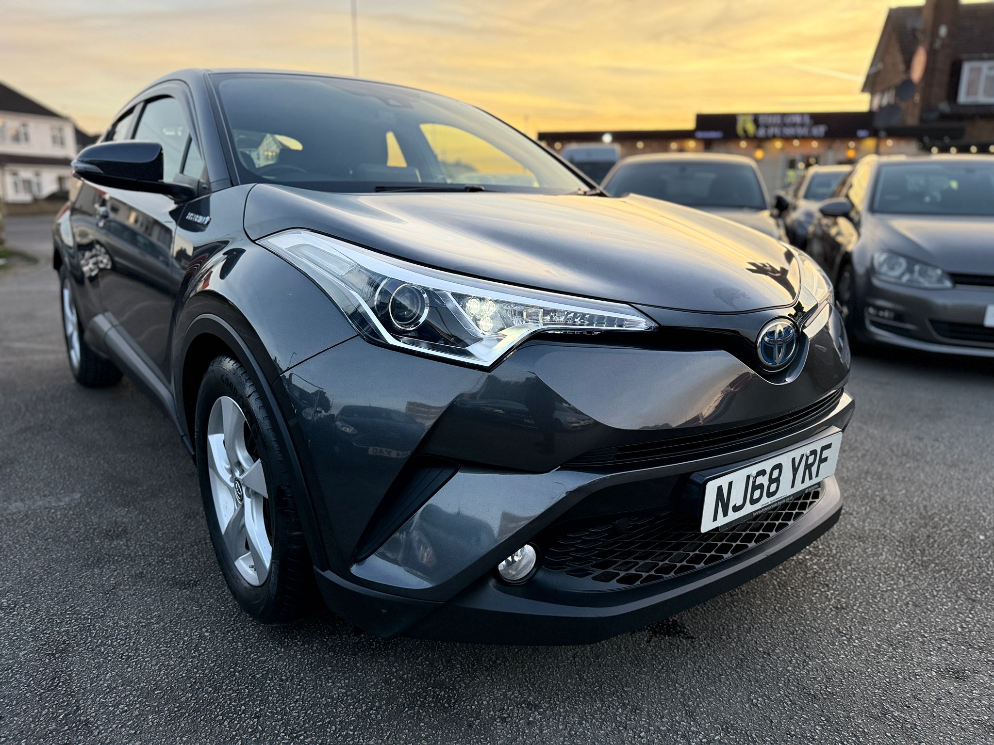 2018 TOYOTA C-HR 1.8 VVT-h ICON