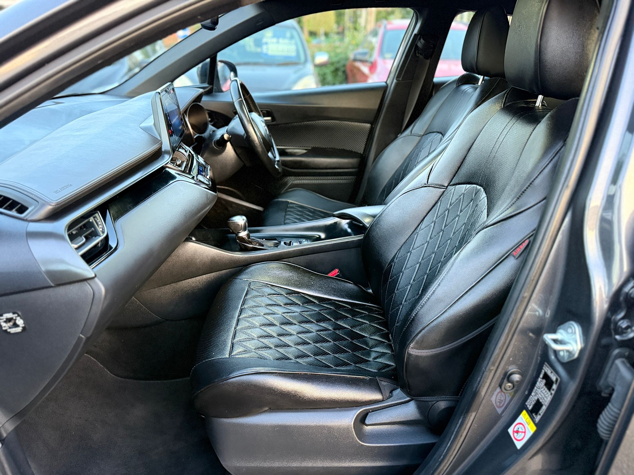 2018 TOYOTA C-HR 1.8 VVT-h ICON