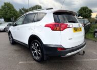 2015 TOYOTA RAV4 2.0 D-4D INVINCIBLE (4WD)