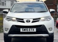 2015 TOYOTA RAV4 2.0 D-4D INVINCIBLE (4WD)