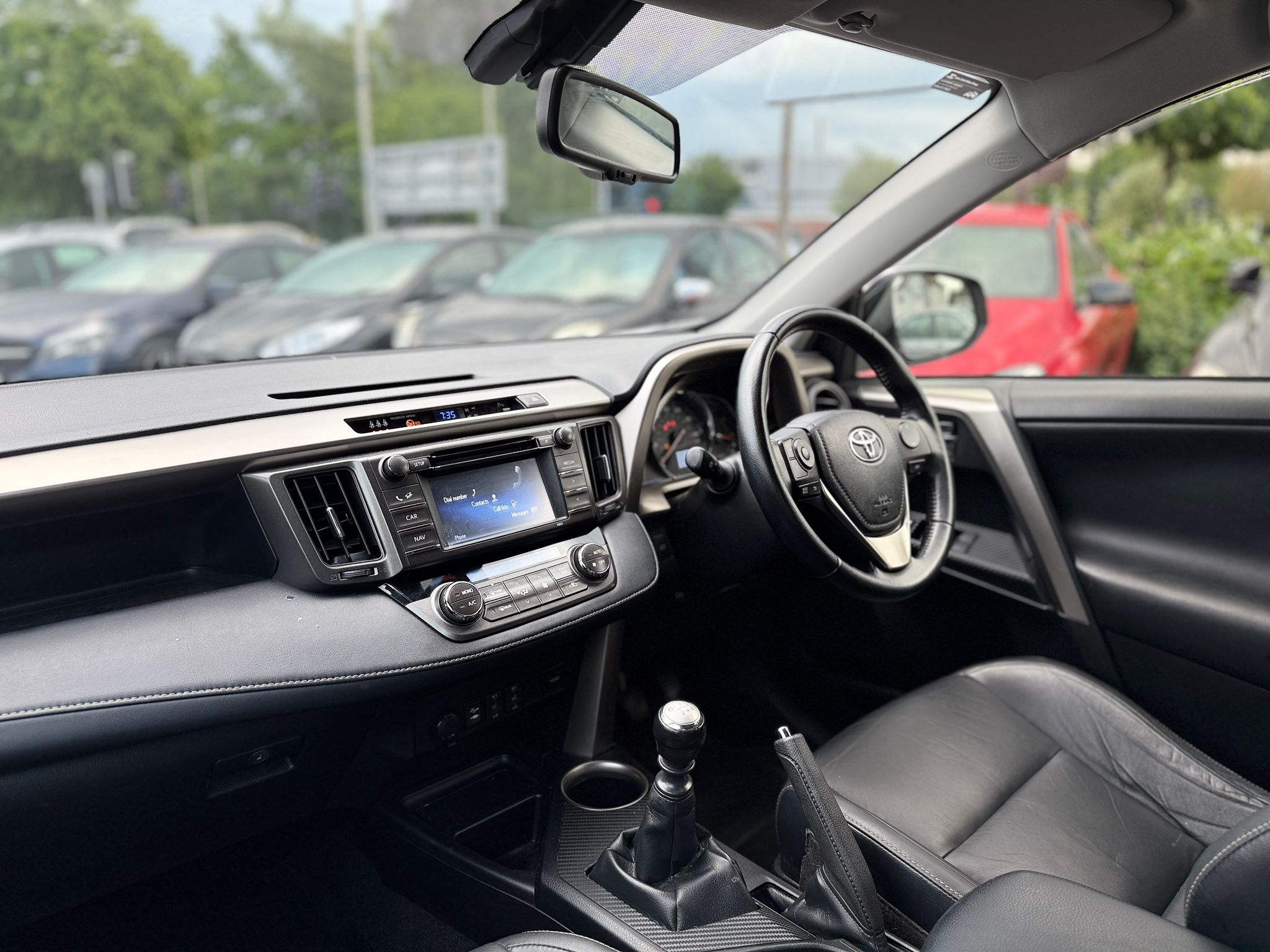2015 TOYOTA RAV4 2.0 D-4D INVINCIBLE (4WD)
