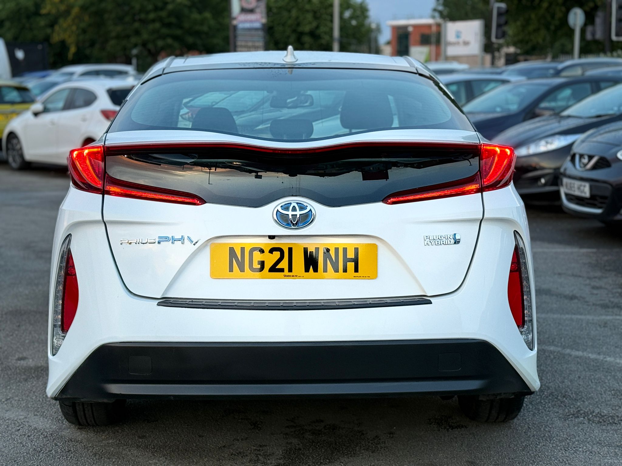 2021 TOYOTA PRIUS PLUG-IN BUSINESS EDITION PLUS