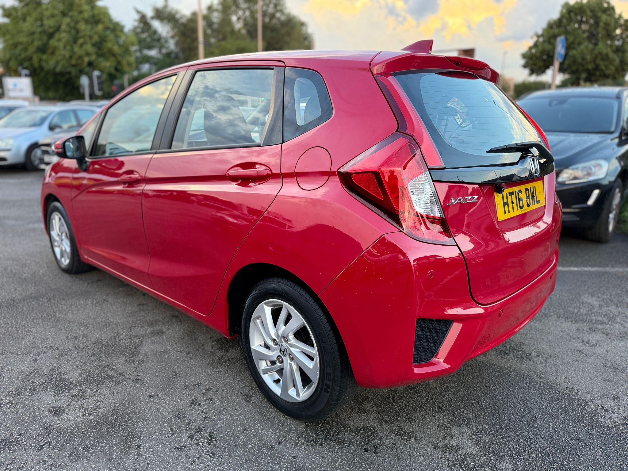 2016 HONDA JAZZ 1.3 i-VTEC SE NAVI (CVT)