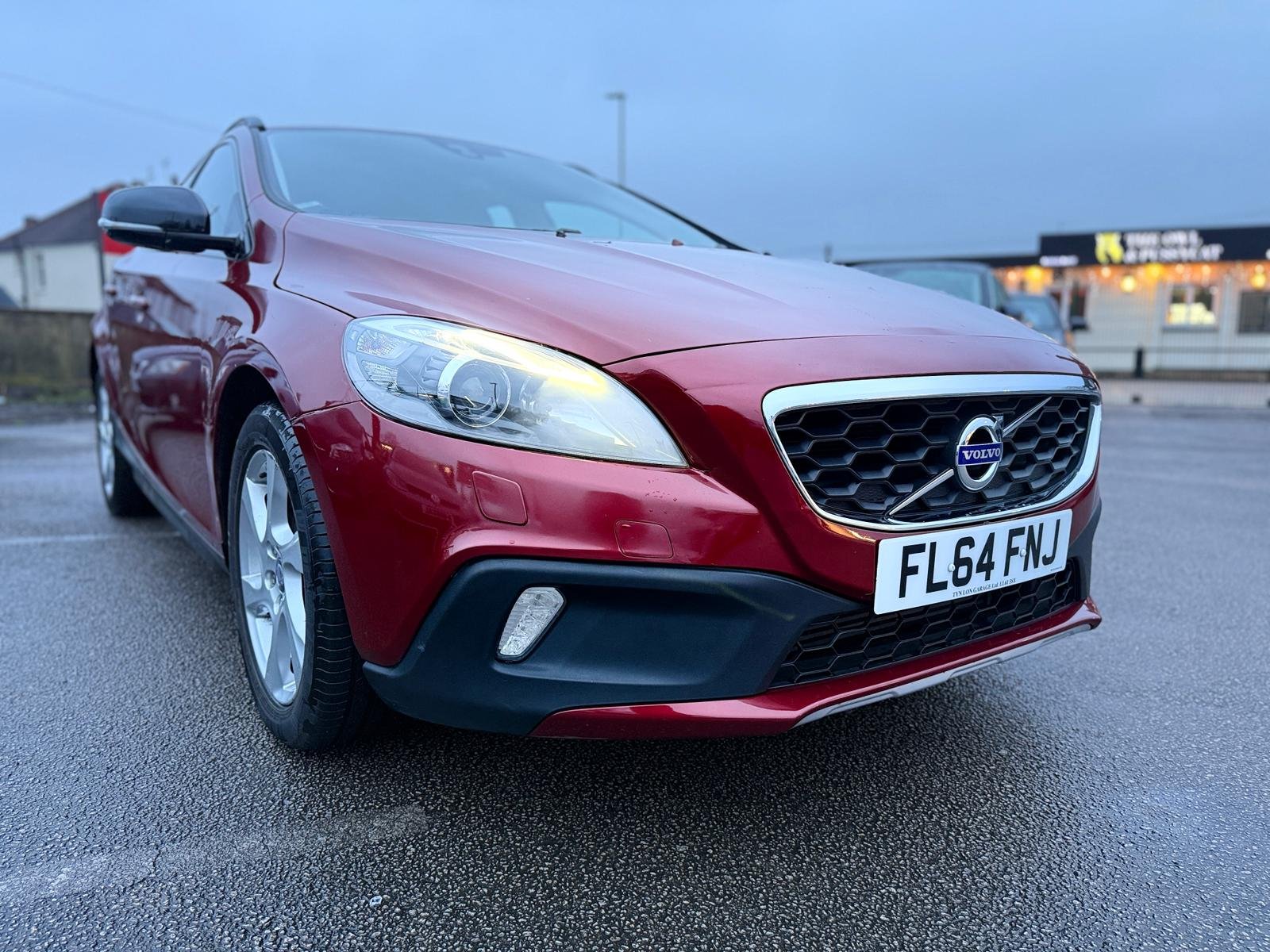 Volvo V40 Cross lux 2014