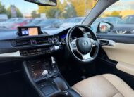 LEXUS CT 200h LUXURY 2013