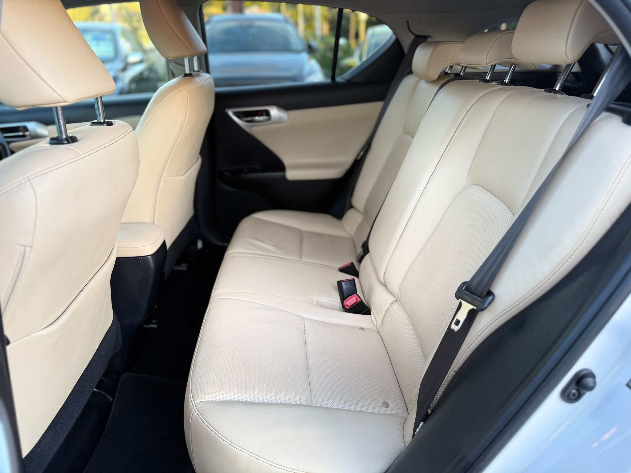 LEXUS CT 200h LUXURY 2013