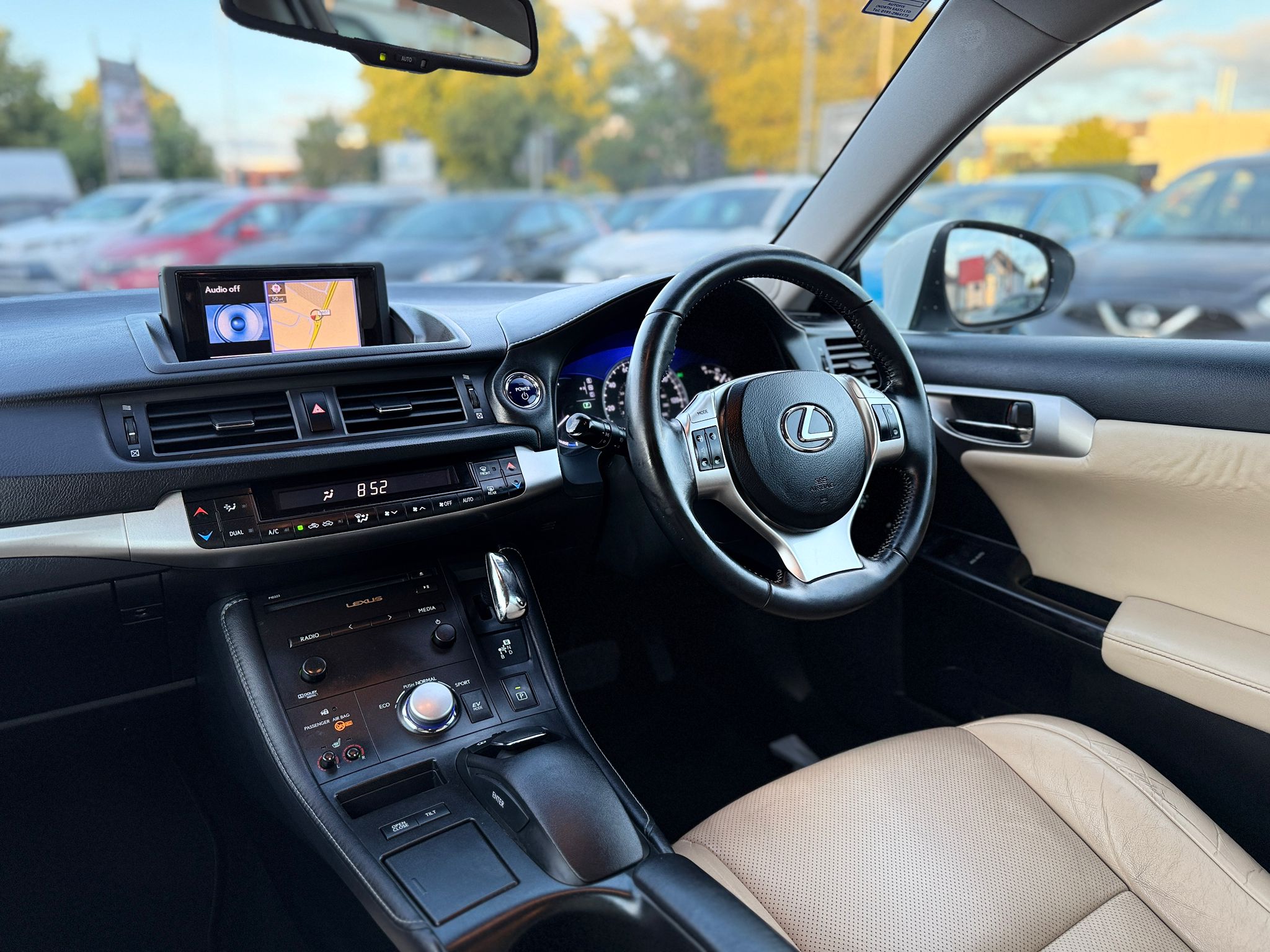 LEXUS CT 200h LUXURY 2013