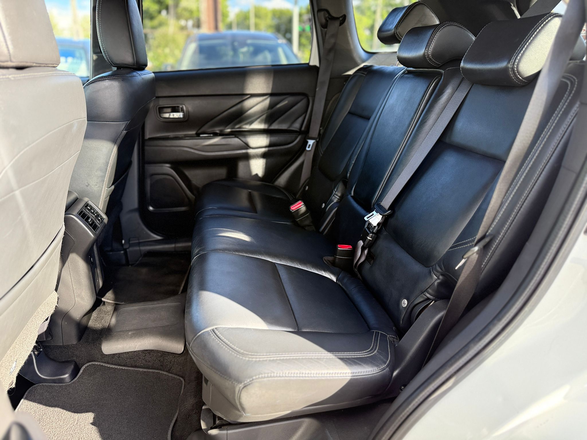 MITSUBISHI OUTLANDER PHEV 4h (4WD) 2019