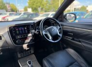 MITSUBISHI OUTLANDER PHEV 4h (4WD) 2019